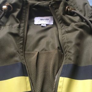 new look supreme jacket